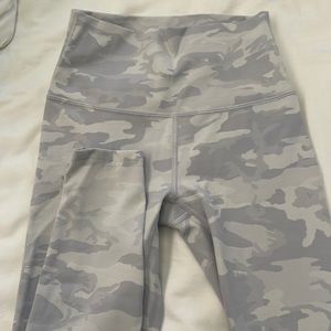Incognito Camo Jacquard Alpine White Starlight lululemon